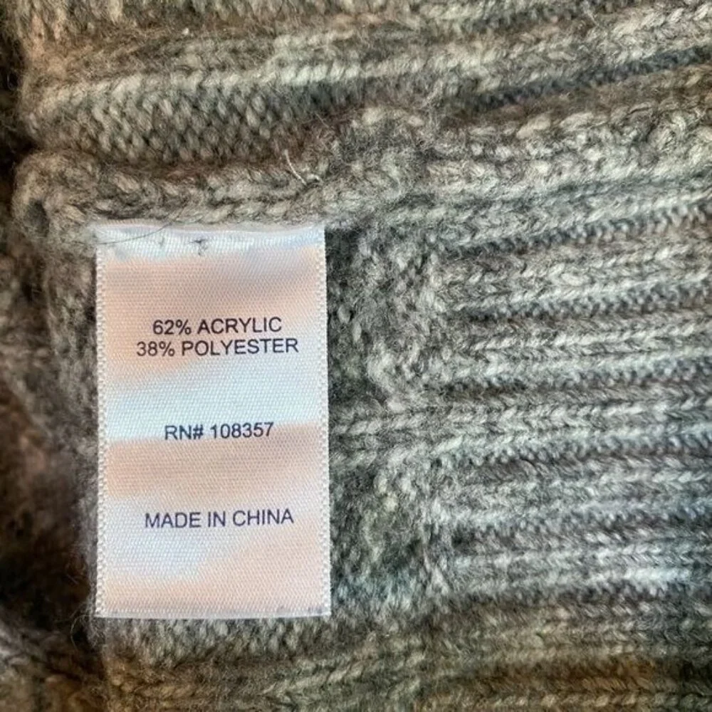 St Johns Bay Chunky Sweater Size Medium Preppy Fisherman Heritage Indie Grey